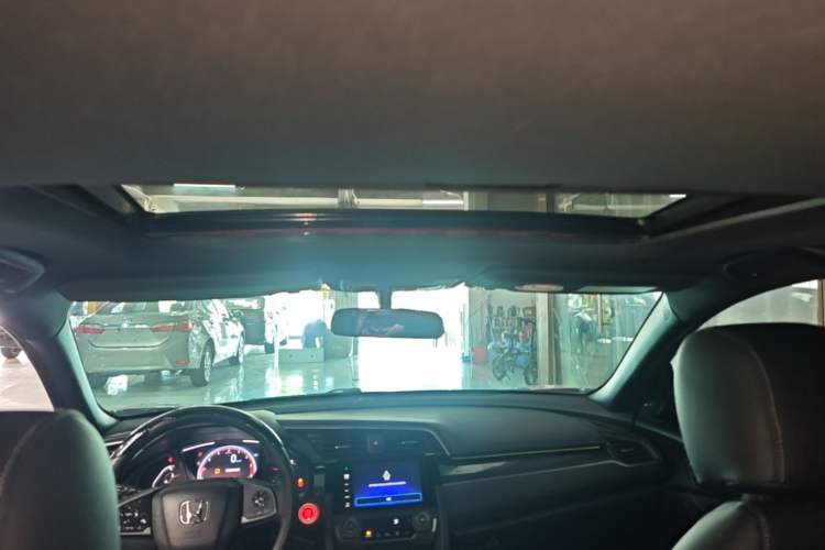 Used Honda Civic 2021 HATCHBACK 220TURBO CVT Trendy Cool Edition Headliner