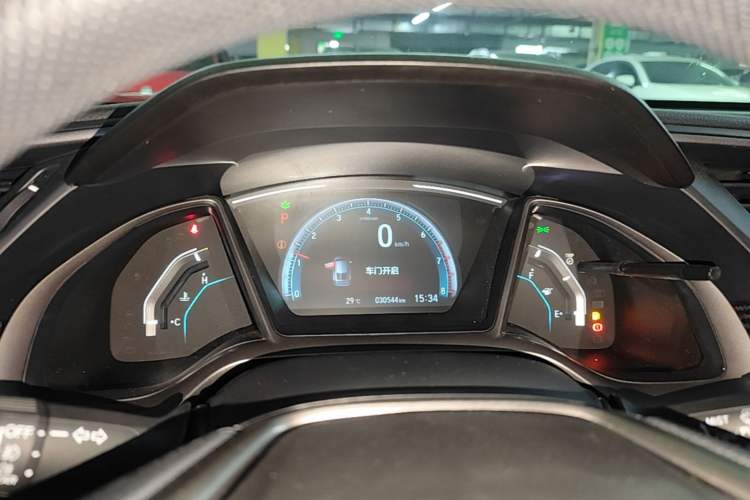 Used Honda Civic 2021 HATCHBACK 220TURBO CVT New Trendsetter Instrument Cluster