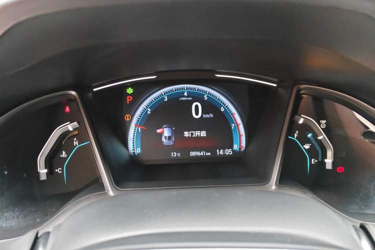 Used Honda Civic 2021 HATCHBACK 220TURBO CVT New Trendsetter Instrument Cluster