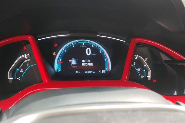 Used Honda Civic 2021 HATCHBACK 220TURBO CVT New Trendsetter Instrument Cluster