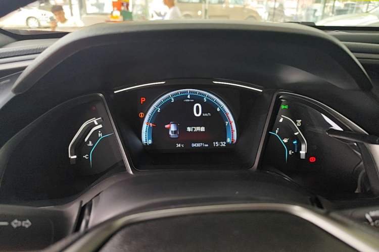Used Honda Civic 2021 HATCHBACK 220TURBO CVT New Trendsetter Instrument Cluster