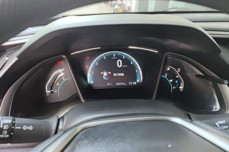 Used Honda Civic 2021 HATCHBACK 220TURBO CVT New Trendsetter Instrument Cluster