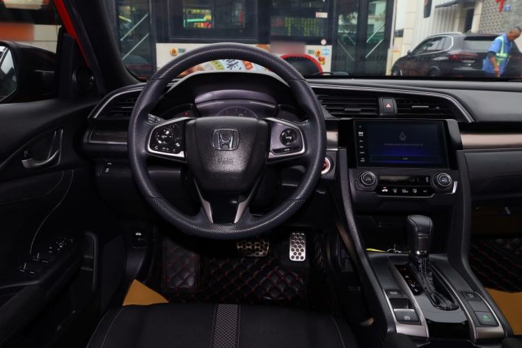Used Honda Civic 2021 HATCHBACK 220TURBO CVT Trendy Cool Edition Interior 12