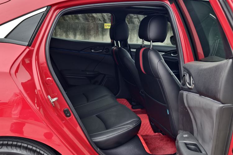 Used Honda Civic 2021 HATCHBACK 220TURBO CVT New Trendsetter Interior 3