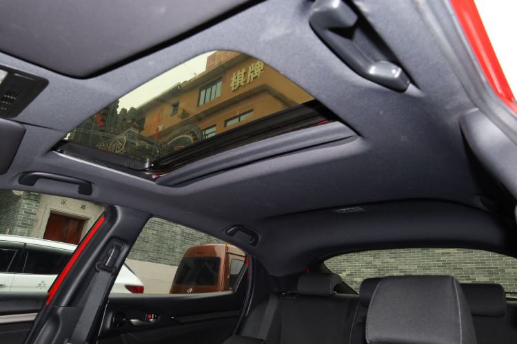 Used Honda Civic 2021 HATCHBACK 220TURBO CVT Trendy Cool Edition Interior 4