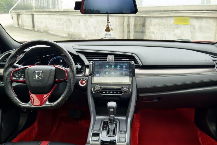 Used Honda Civic 2021 HATCHBACK 220TURBO CVT New Trendsetter Interior 5