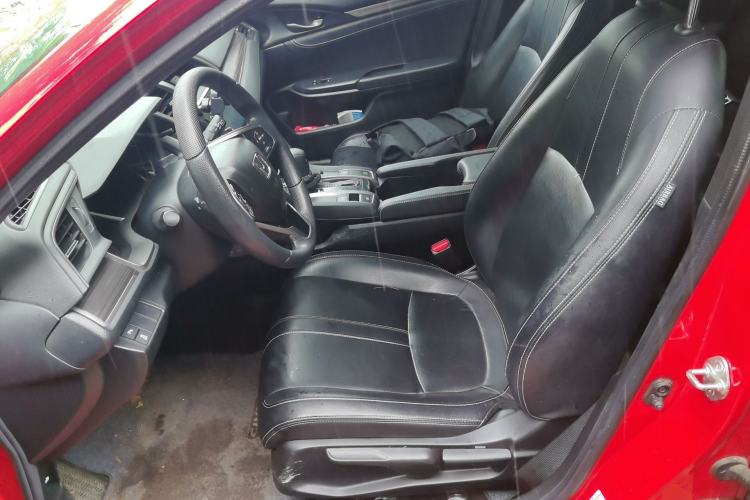 Used Honda Civic 2021 HATCHBACK 220TURBO CVT Trendy Cool Edition Left Front Seat