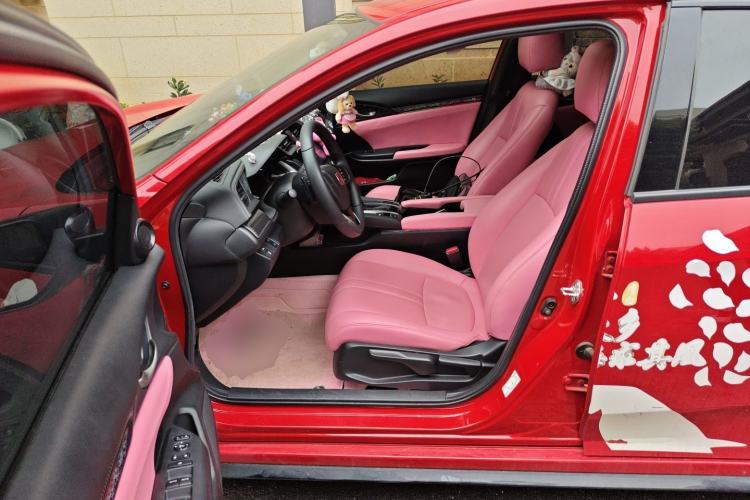 Used Honda Civic 2021 HATCHBACK 220TURBO CVT Trendy Cool Edition Left Front Seat