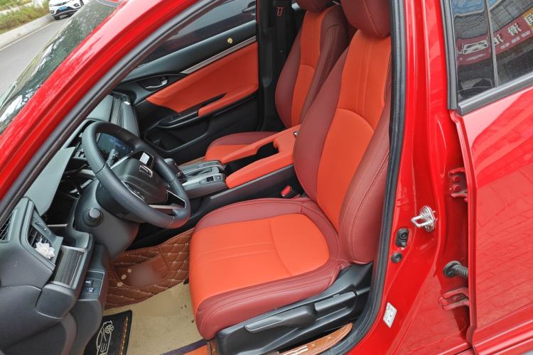 Used Honda Civic 2021 HATCHBACK 220TURBO CVT New Trendsetter Left Front Seat