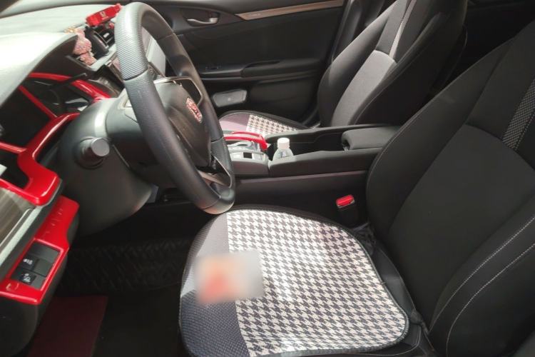 Used Honda Civic 2021 HATCHBACK 220TURBO CVT New Trendsetter Left Front Seat