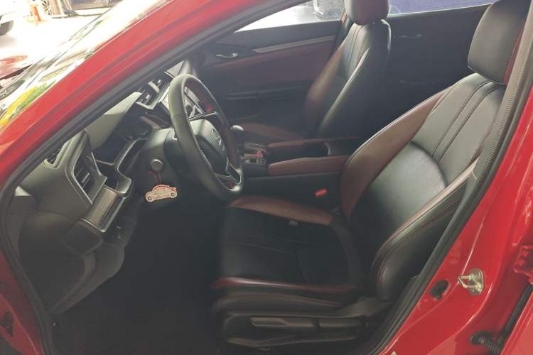Used Honda Civic 2021 HATCHBACK 220TURBO CVT New Trendsetter Left Front Seat
