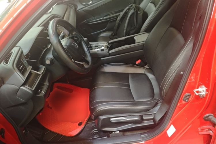 Used Honda Civic 2021 HATCHBACK 220TURBO CVT Trendy Cool Edition Left Front Seat