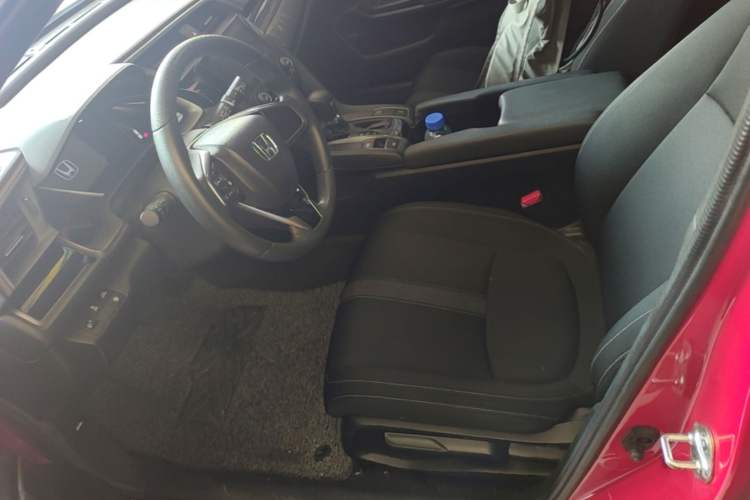 Used Honda Civic 2021 HATCHBACK 220TURBO CVT New Trendsetter Left Front Seat