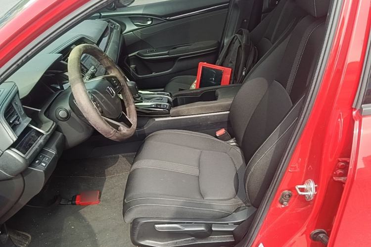 Used Honda Civic 2021 HATCHBACK 220TURBO CVT Trendy Cool Edition Left Front Seat