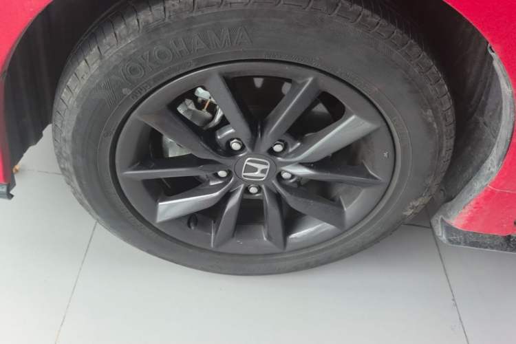 Used Honda Civic 2021 HATCHBACK 220TURBO CVT New Trendsetter Left Front Wheel Hub