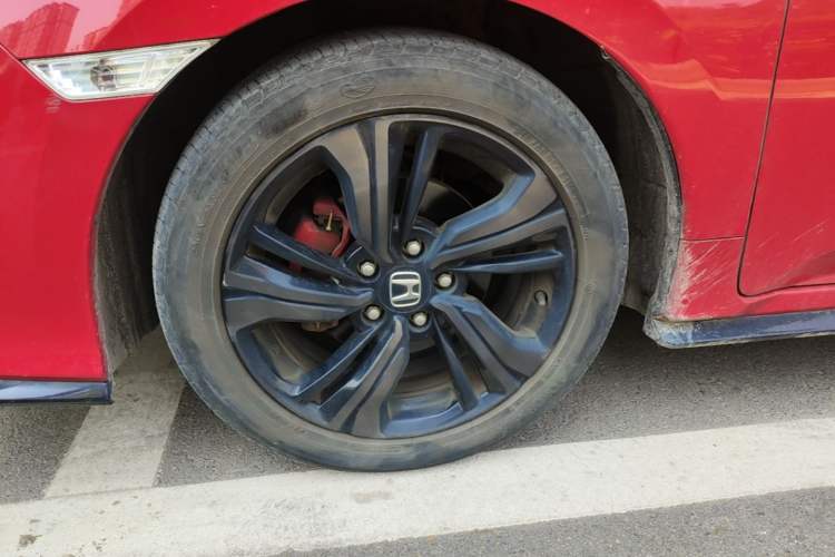 Used Honda Civic 2021 HATCHBACK 220TURBO Manual Driving Pleasure Control Left Front Wheel Hub