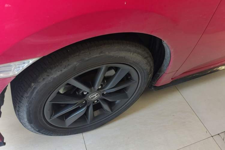 Used Honda Civic 2021 HATCHBACK 220TURBO CVT New Trendsetter Left Front Wheel Hub
