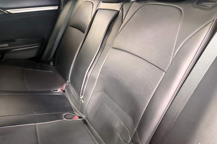 Used Honda Civic 2021 HATCHBACK 220TURBO CVT Dynamic Control Left Rear Seat
