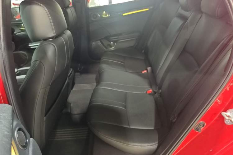 Used Honda Civic 2021 HATCHBACK 220TURBO CVT Trendy Cool Edition Left Rear Seat