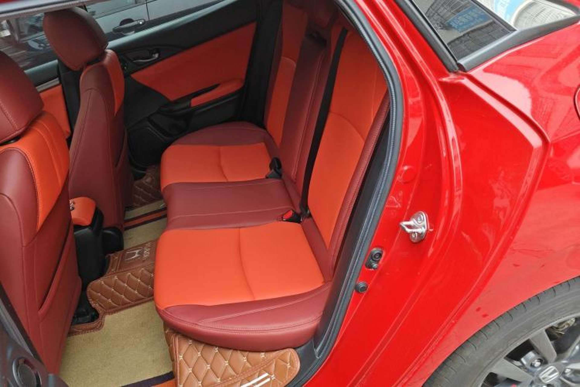 Used Honda Civic 2021 HATCHBACK 220TURBO CVT New Trendsetter Left Rear Seat