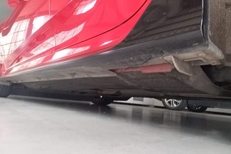 Used Honda Civic 2021 HATCHBACK 220TURBO CVT Trendy Cool Edition Left Side Sill
