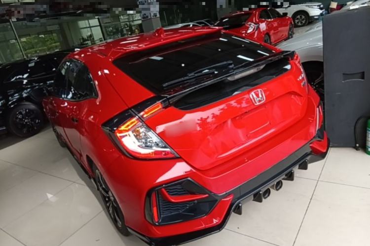Used Honda Civic 2021 HATCHBACK 220TURBO CVT Trendy Cool Edition Rear Left 45 Deg