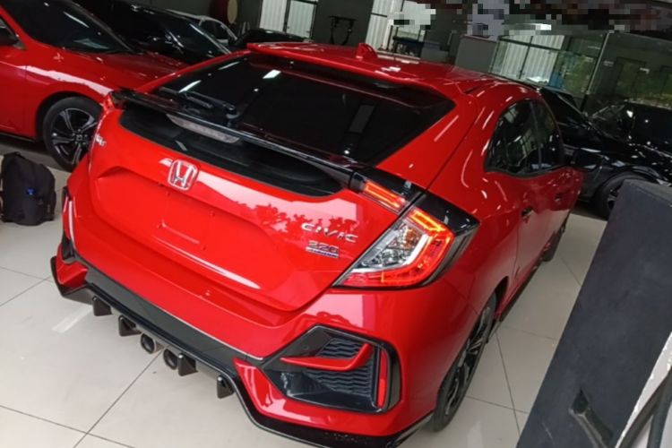 Used Honda Civic 2021 HATCHBACK 220TURBO CVT Trendy Cool Edition Rear Right 45 Deg