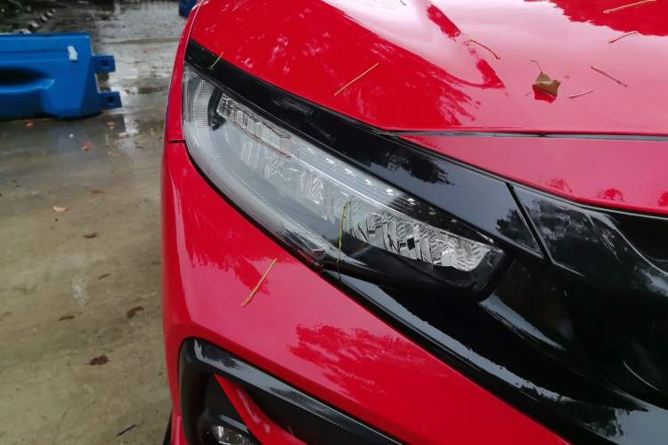 Used Honda Civic 2021 HATCHBACK 220TURBO CVT Trendy Cool Edition Right Front Headlight