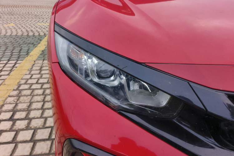 Used Honda Civic 2021 HATCHBACK 220TURBO CVT New Trendsetter Right Front Headlight