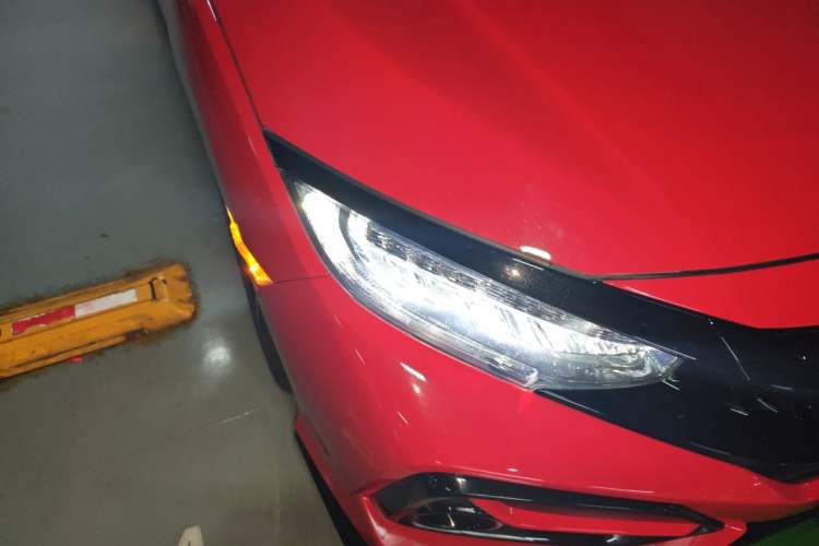 Used Honda Civic 2021 HATCHBACK 220TURBO Manual Driving Pleasure Control Right Front Headlight