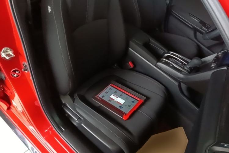 Used Honda Civic 2021 HATCHBACK 220TURBO CVT Trendy Cool Edition Right Front Seat