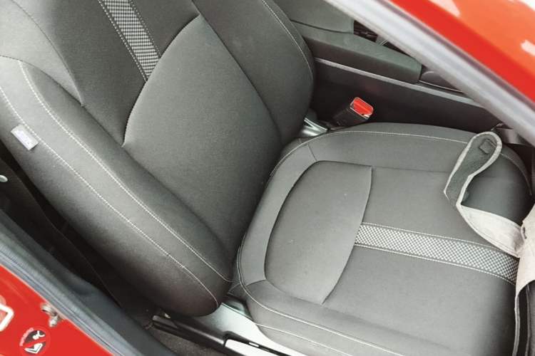Used Honda Civic 2021 HATCHBACK 220TURBO CVT Trendy Cool Edition Right Front Seat
