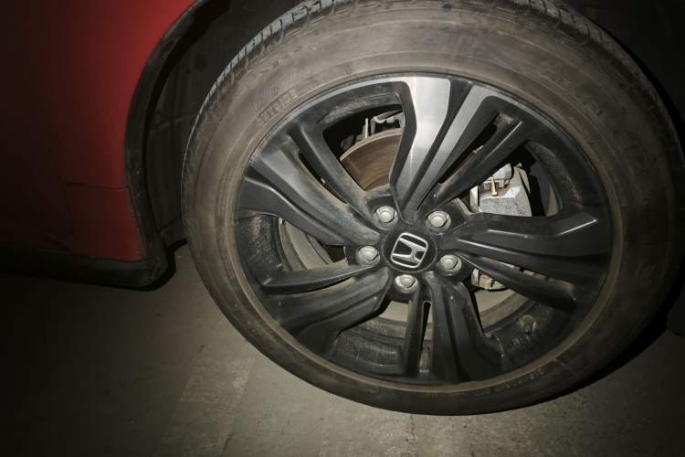 Used Honda Civic 2021 HATCHBACK 220TURBO CVT Trendy Cool Edition Right Front Wheel Hub