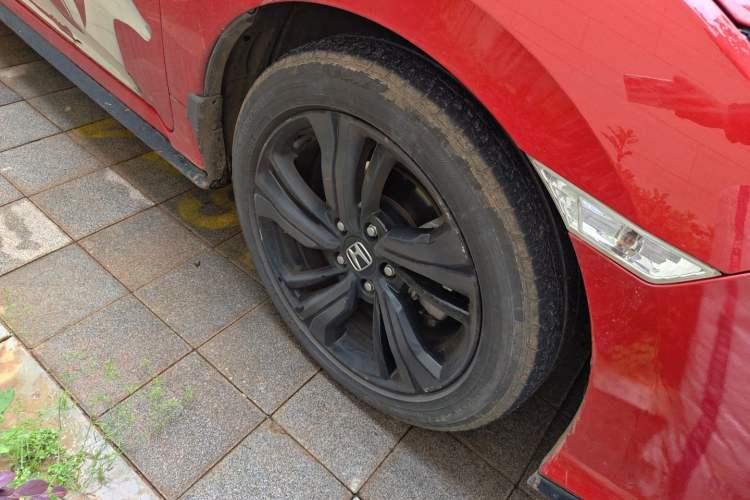 Used Honda Civic 2021 HATCHBACK 220TURBO CVT Trendy Cool Edition Right Front Wheel Hub