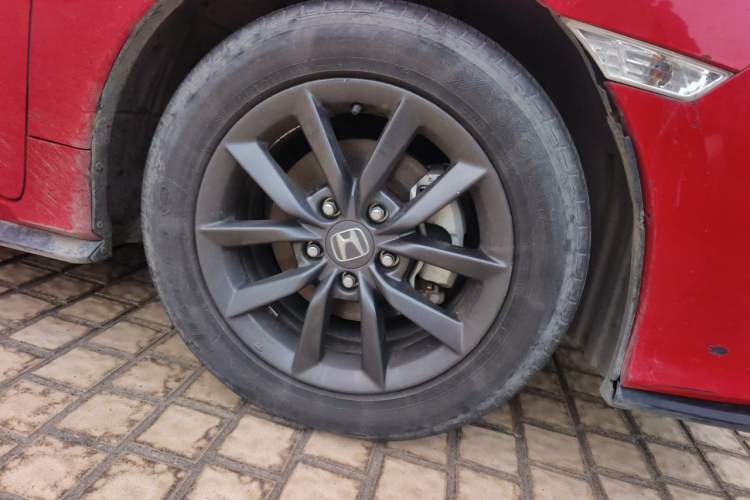 Used Honda Civic 2021 HATCHBACK 220TURBO CVT New Trendsetter Right Front Wheel Hub
