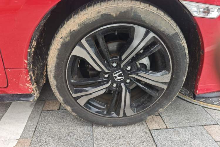Used Honda Civic 2021 HATCHBACK 220TURBO CVT Trendy Cool Edition Right Front Wheel Hub