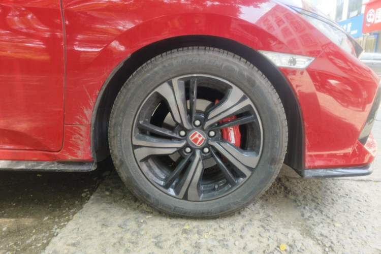 Used Honda Civic 2021 HATCHBACK 220TURBO CVT Trendy Cool Edition Right Front Wheel Hub