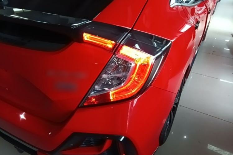 Used Honda Civic 2021 HATCHBACK 220TURBO CVT Trendy Cool Edition Right Rear Taillight