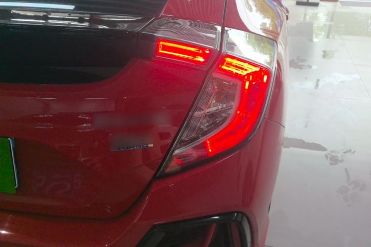 Used Honda Civic 2021 HATCHBACK 220TURBO CVT New Trendsetter Right Rear Taillight