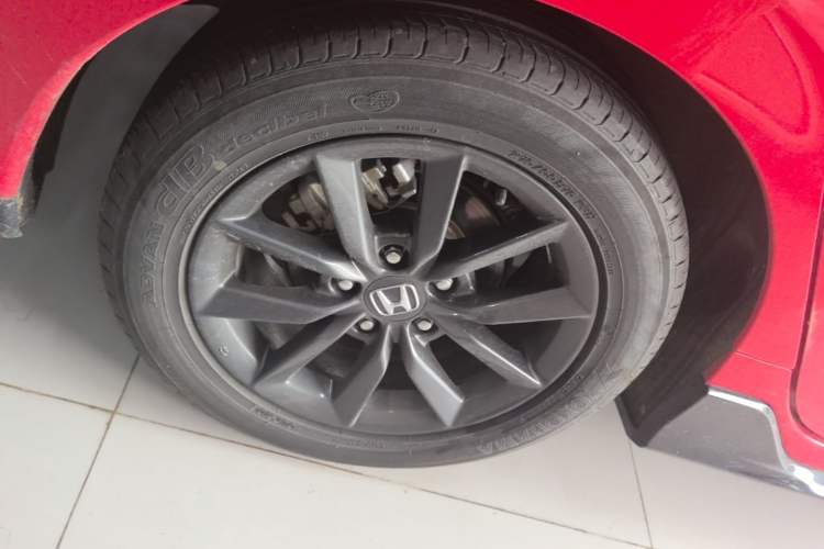 Used Honda Civic 2021 HATCHBACK 220TURBO CVT New Trendsetter Right Rear Wheel Hub