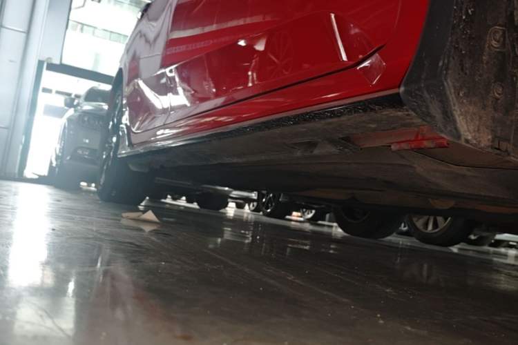 Used Honda Civic 2021 HATCHBACK 220TURBO CVT Trendy Cool Edition Right Side Sill