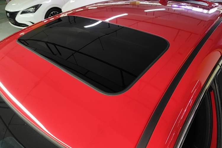 Used Honda Civic 2021 HATCHBACK 220TURBO CVT New Trendsetter Roof