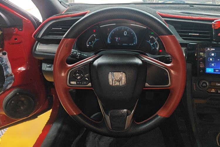 Used Honda Civic 2021 HATCHBACK 220TURBO CVT New Trendsetter Steering Wheel