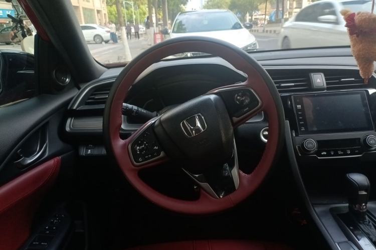 Used Honda Civic 2021 HATCHBACK 220TURBO CVT Trendy Cool Edition Steering Wheel