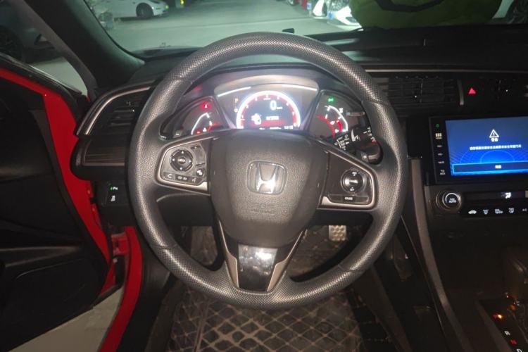 Used Honda Civic 2021 HATCHBACK 220TURBO CVT Trendy Cool Edition Steering Wheel