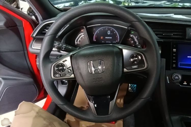 Used Honda Civic 2021 HATCHBACK 220TURBO CVT Trendy Cool Edition Steering Wheel