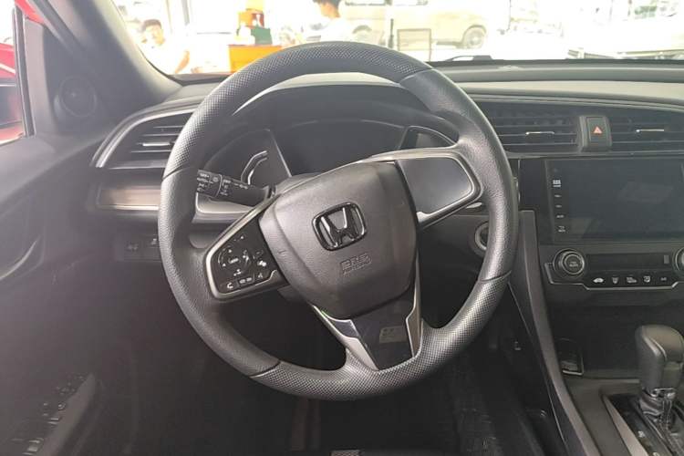 Used Honda Civic 2021 HATCHBACK 220TURBO CVT New Trendsetter Steering Wheel