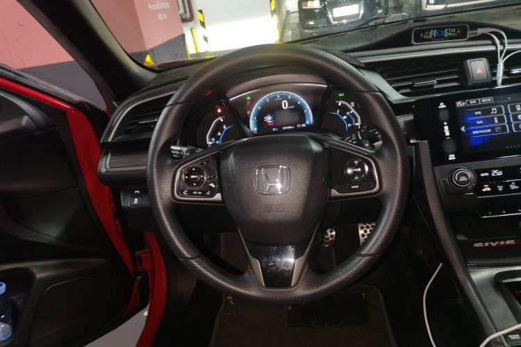 Used Honda Civic 2021 HATCHBACK 220TURBO CVT Trendy Cool Edition Steering Wheel