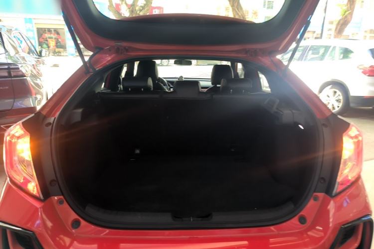 Used Honda Civic 2021 HATCHBACK 220TURBO CVT Dynamic Control Trunk