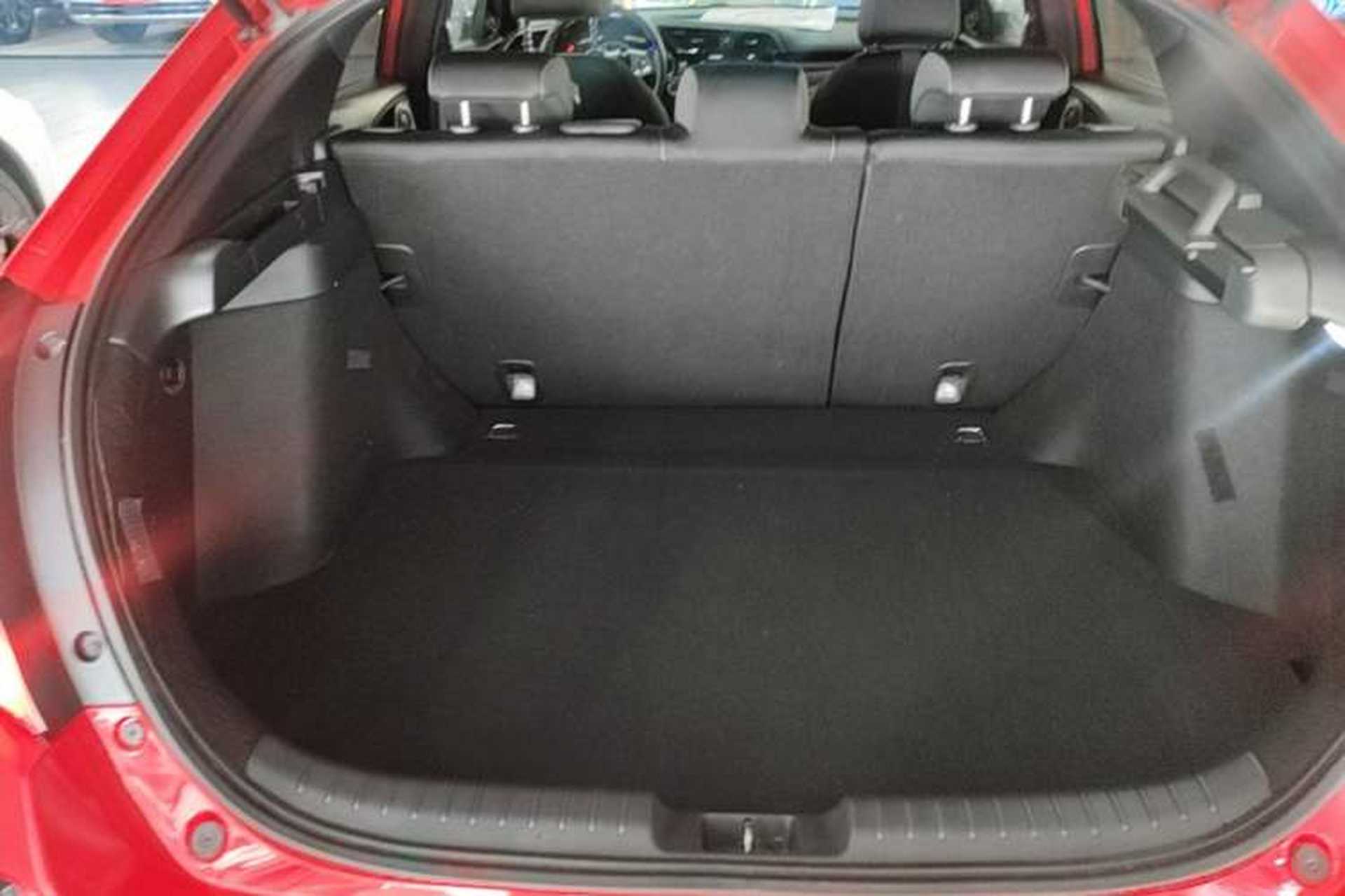 Used Honda Civic 2021 HATCHBACK 220TURBO CVT Trendy Cool Edition Trunk